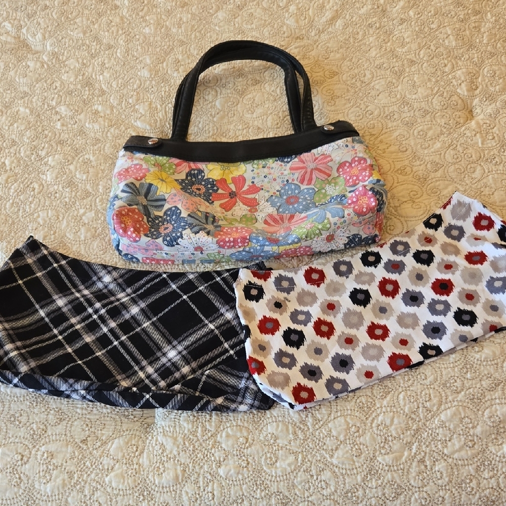 Thirty One Purse with 3 Interchangeable Covers